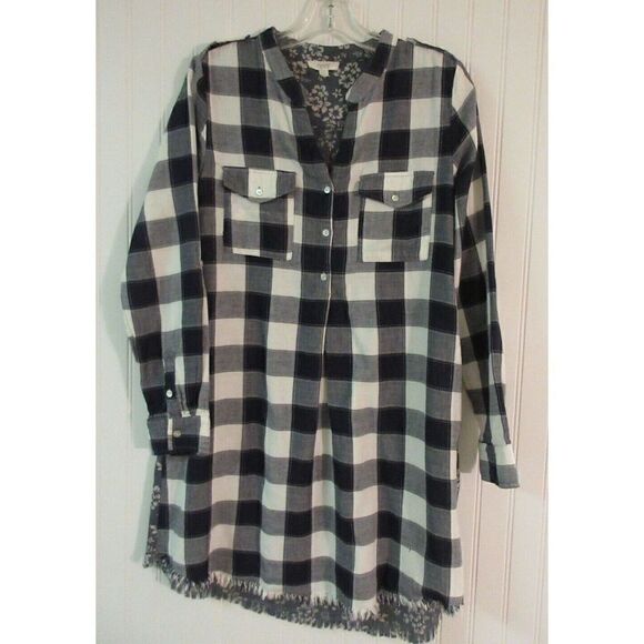 ANTHROPOLOGIE TOP BY ODDY PARTIAL BUTTON TUNIC STYLE BLOUSE SIZE SMALL - Picture 1 of 4